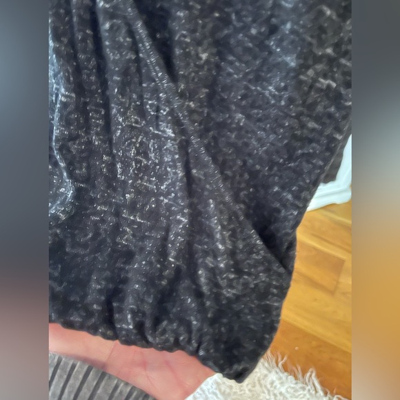 GREEN ENVELOPE 
Heather Black Sweater size Small - Picture 3 of 4